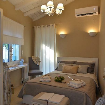 Meni Sweet Luxury Home ヴォロス エクステリア 写真