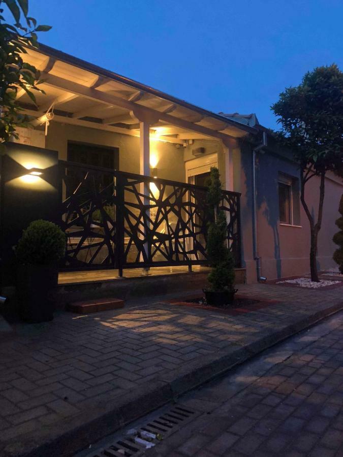 Meni Sweet Luxury Home ヴォロス エクステリア 写真