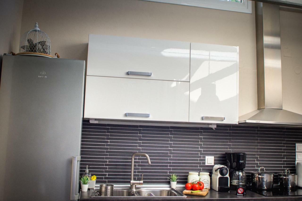 Meni Sweet Luxury Home ヴォロス エクステリア 写真