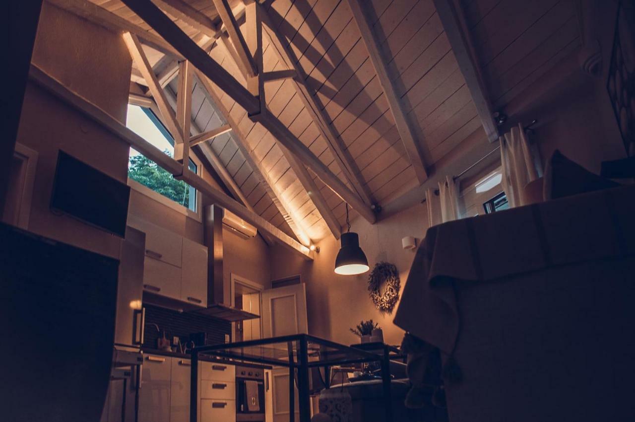 Meni Sweet Luxury Home ヴォロス エクステリア 写真