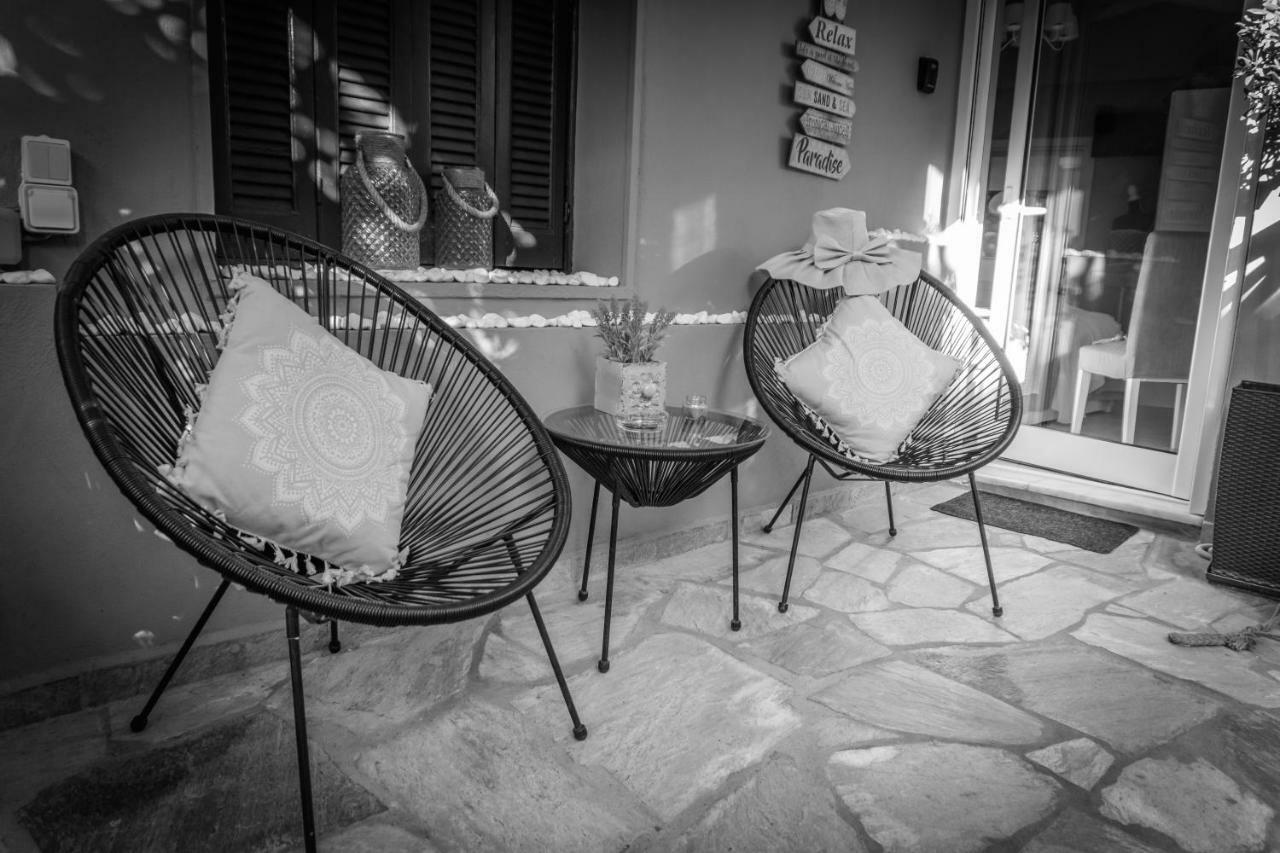 Meni Sweet Luxury Home ヴォロス エクステリア 写真